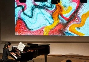 Piano meets artfilm